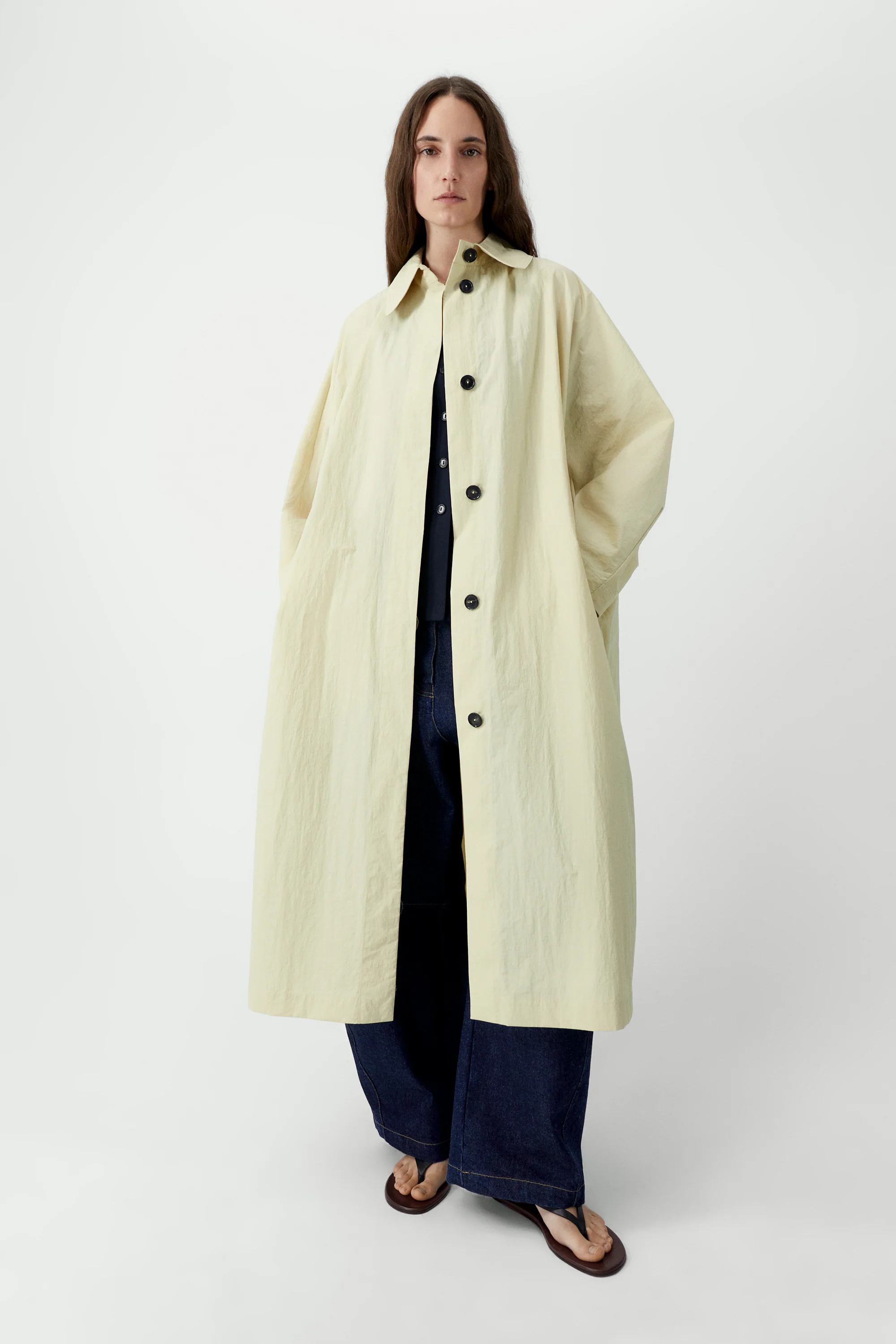 BATWING TRENCH - Image 5