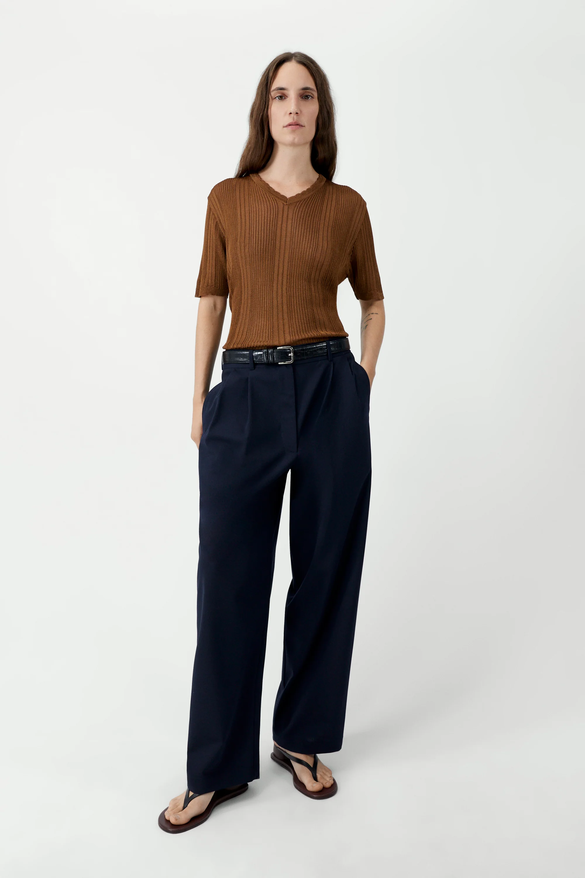 RIBBED KNIT T-SHIRT