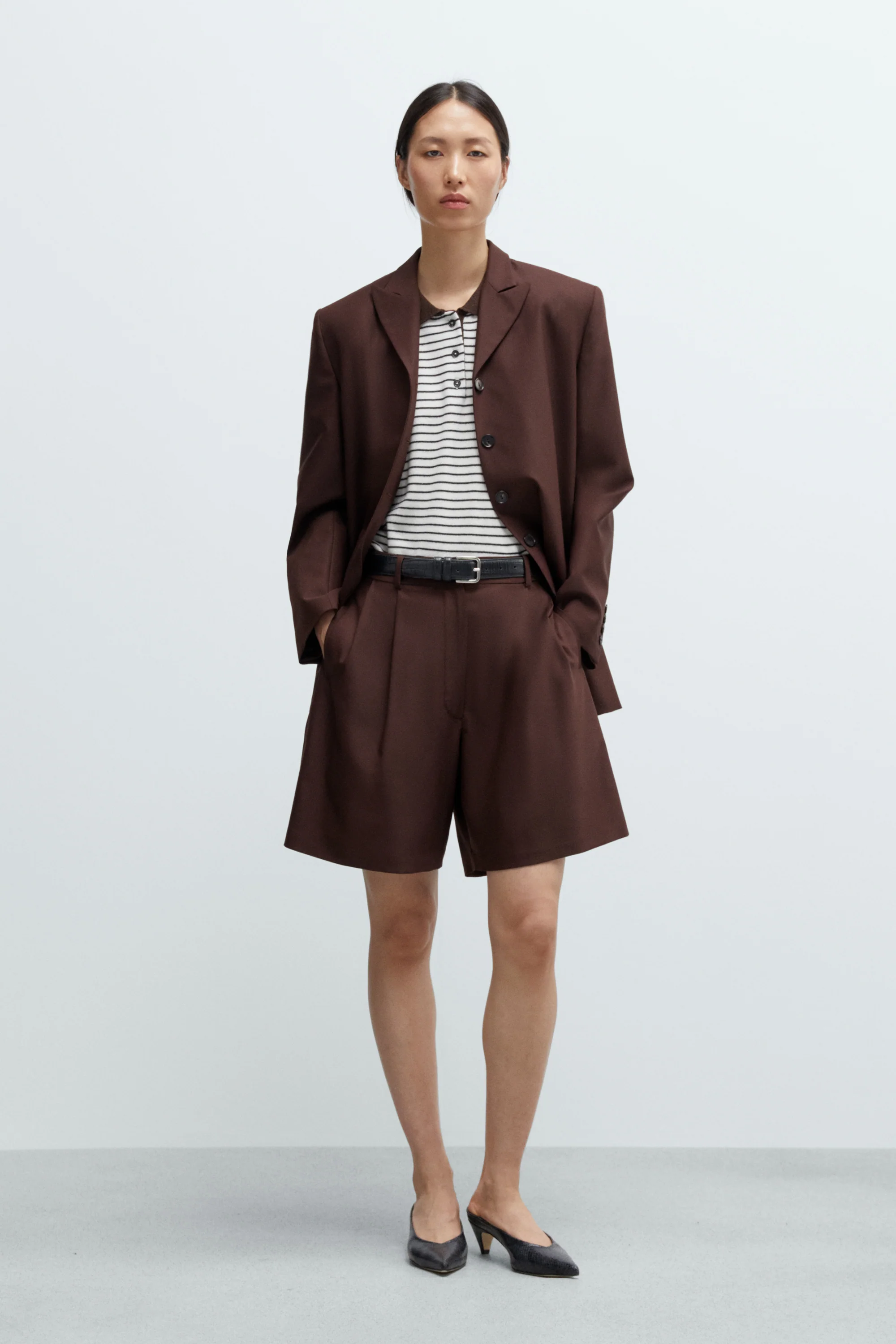 TAILORED BERMUDA